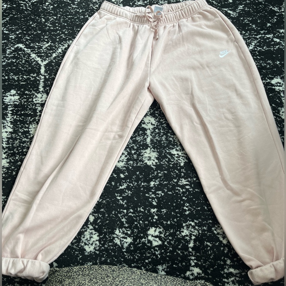 Nike Sweatpants